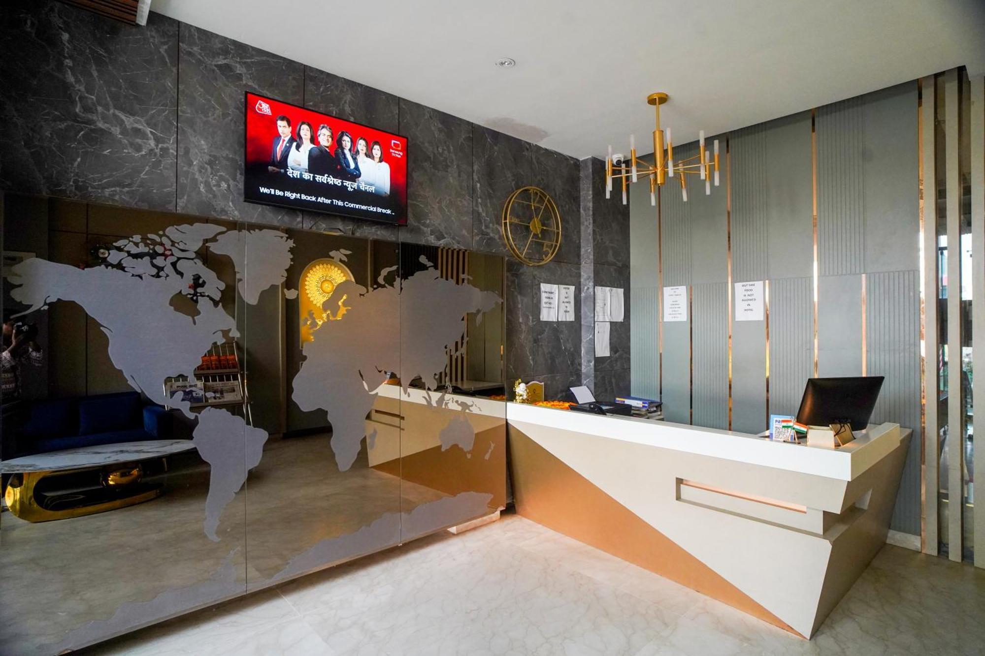 Hotel Familia And Banquets 2*